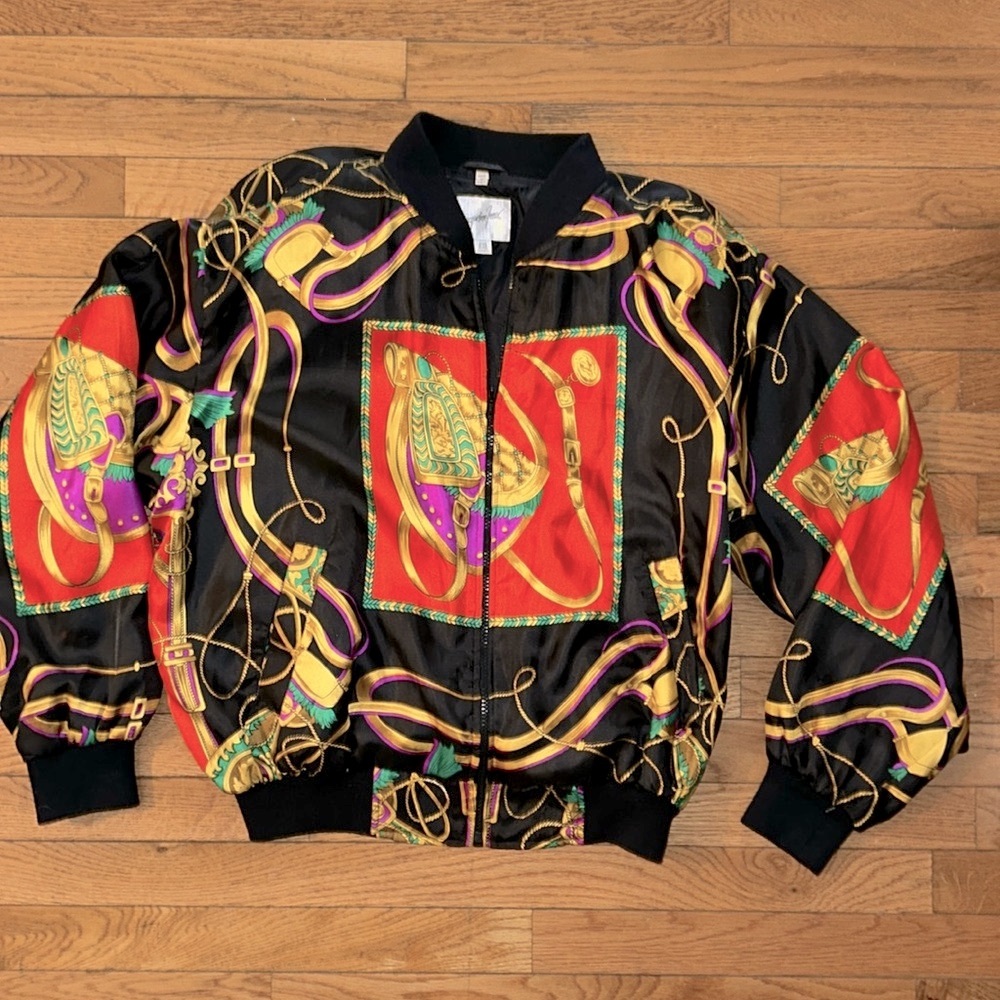 RARE VINTAGE SILKY 80s bomber black with opulent design, zip front & pockets